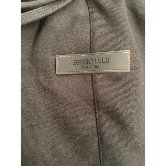 Fear of God ESSENTIALS Stretch Limo Black Men's Sweat Shorts NWT Sz L - Picture 5 of 9